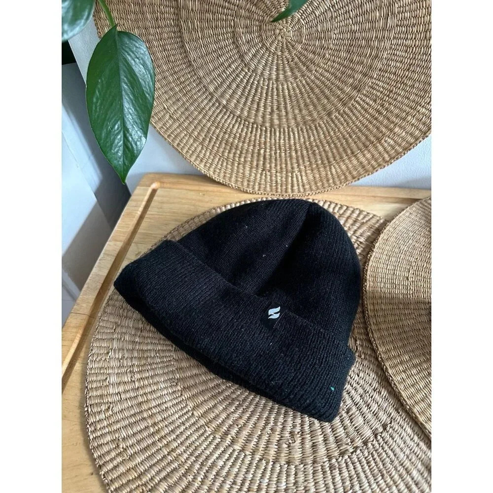Making Life Warmer black Beanie